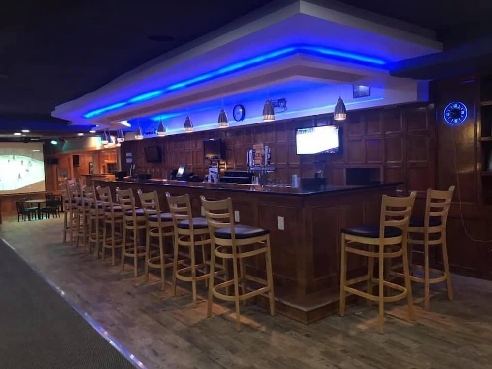 Готель Ramadaby Wyndham Pittsburgh-Нью-Стентон Екстер'єр фото