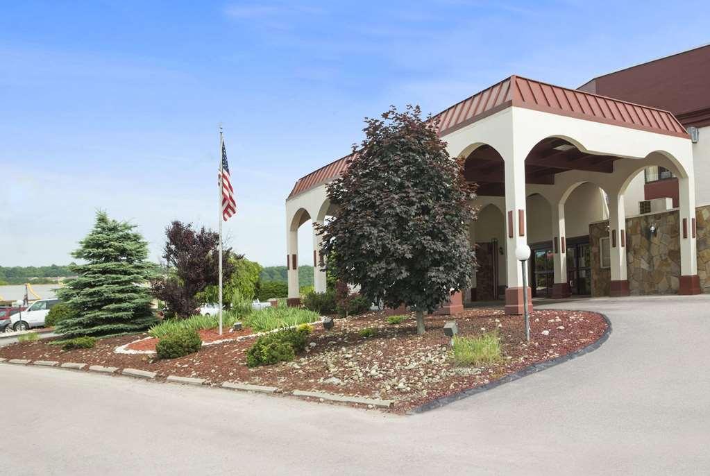 Готель Ramadaby Wyndham Pittsburgh-Нью-Стентон Екстер'єр фото